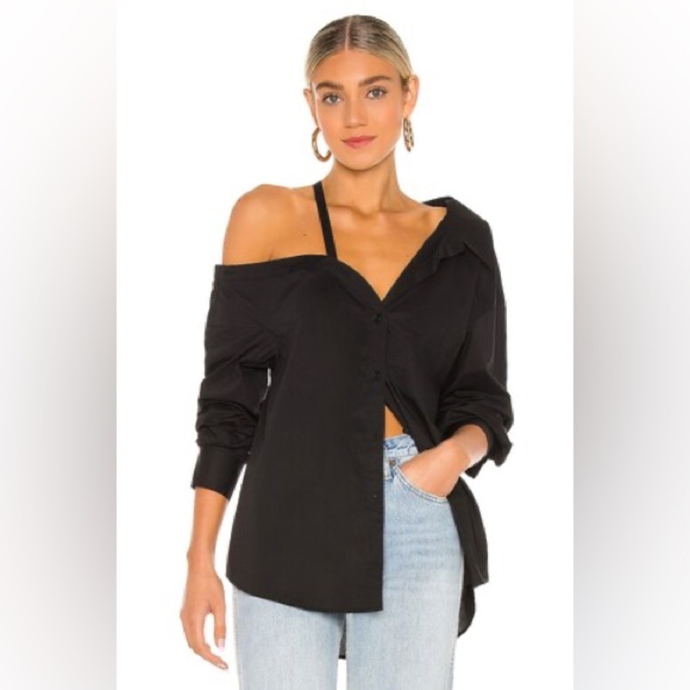 L’Academie Off Shoulder Blouse in Black